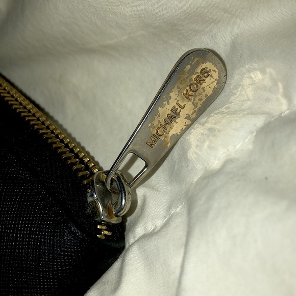 Michael Kors wallet - Picture 4 of 5